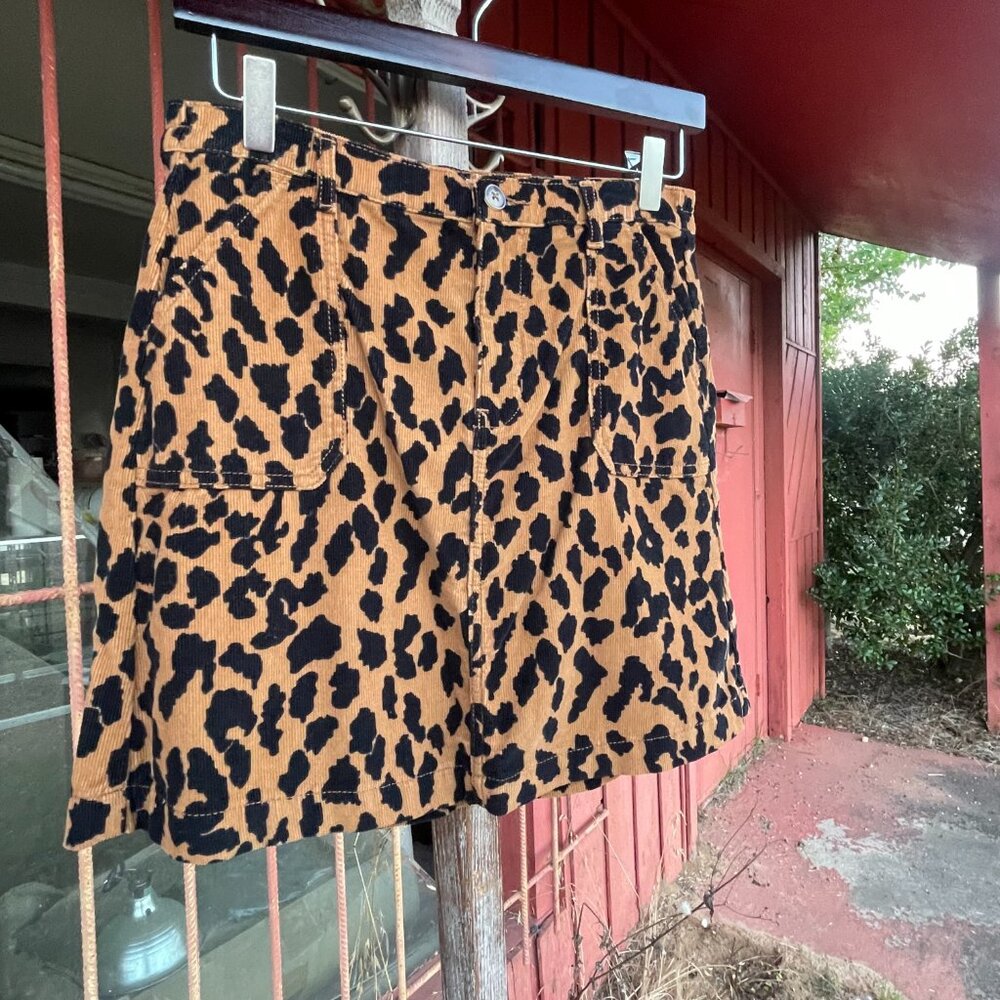 Girl's XL (14/16) Wonder Nation Corduroy Cheetah Mini Skirt - Picture 16 of 16